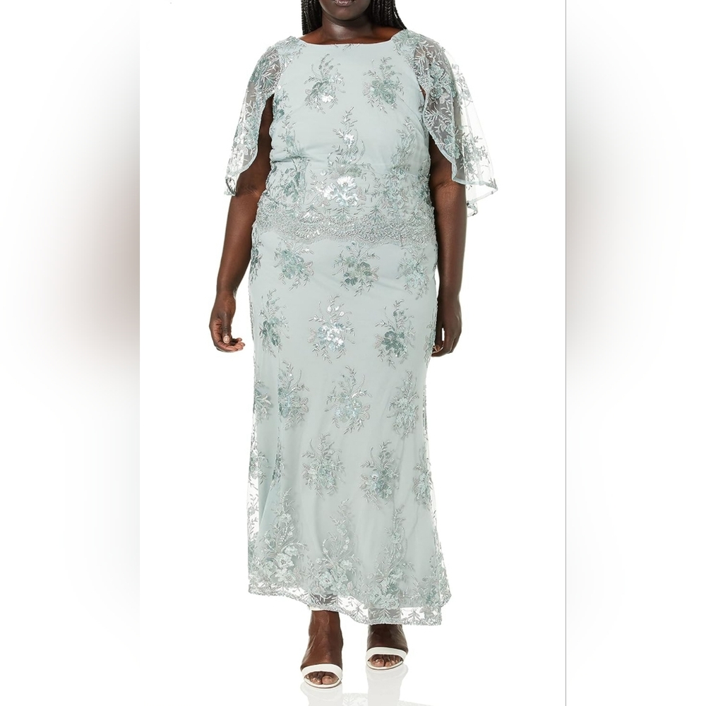 Brianna Women's Scallop Embroidered Gown